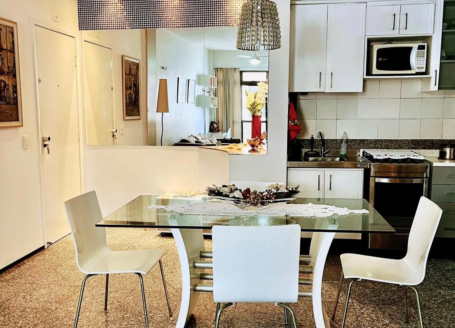Apartamento A 300M Beira Mar-Meireles! Servico Diario E Wi-Fi 650Mb! Fortaleza
