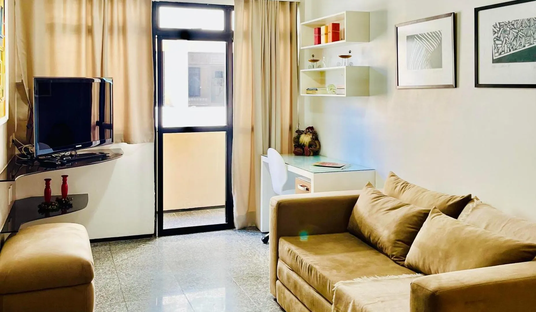 Apartamento A 300M Beira Mar-Meireles! Servico Diario E Wi-Fi 650Mb! Fortaleza